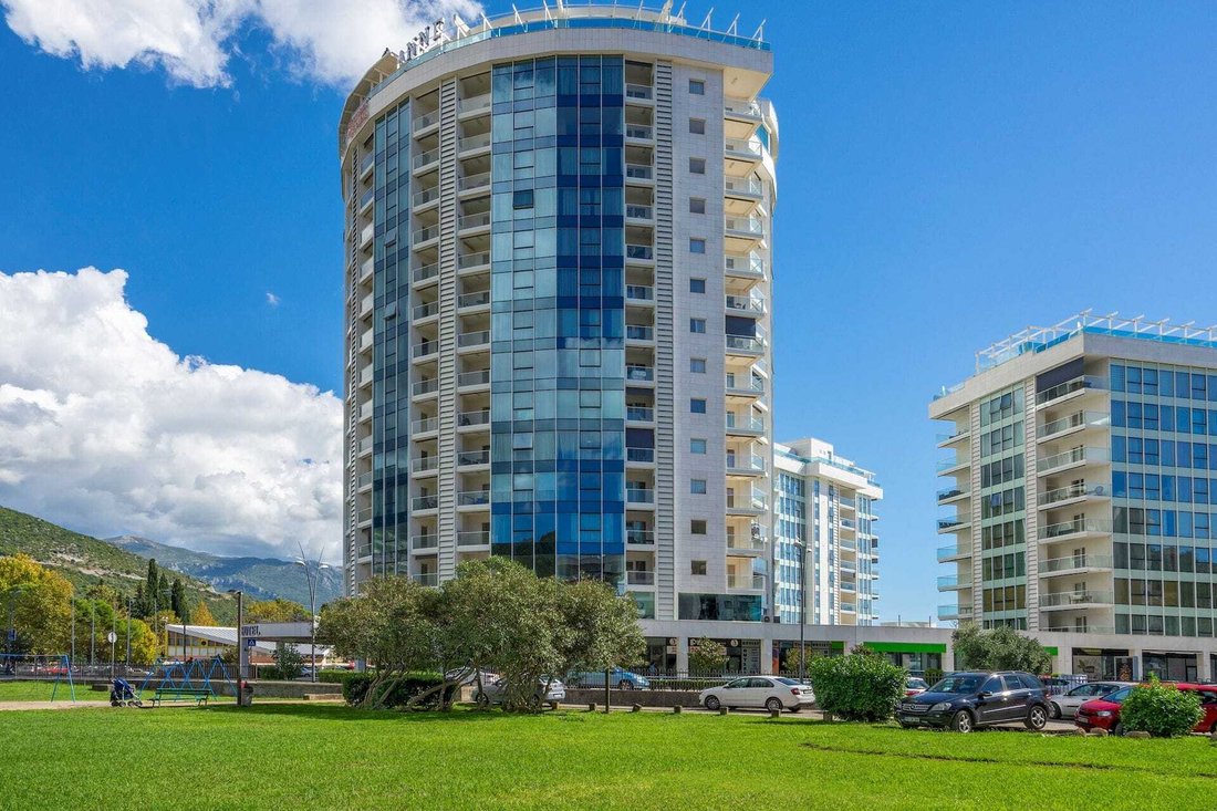 Apartment in Budva, Budva Municipality, Montenegro 1 - 16369626
