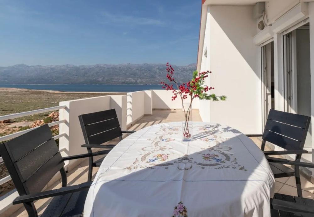 Villa in Nin, Zadar County, Croatia 4 - 16372947