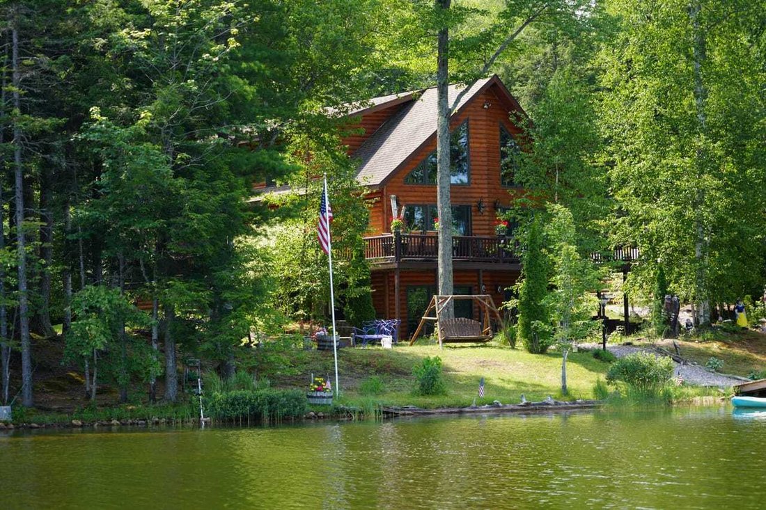 House in Munising, Michigan, United States 1 - 16367577