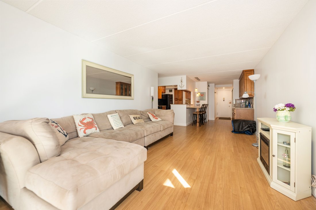 Condo in Long Beach, New York, United States 5 - 16381571