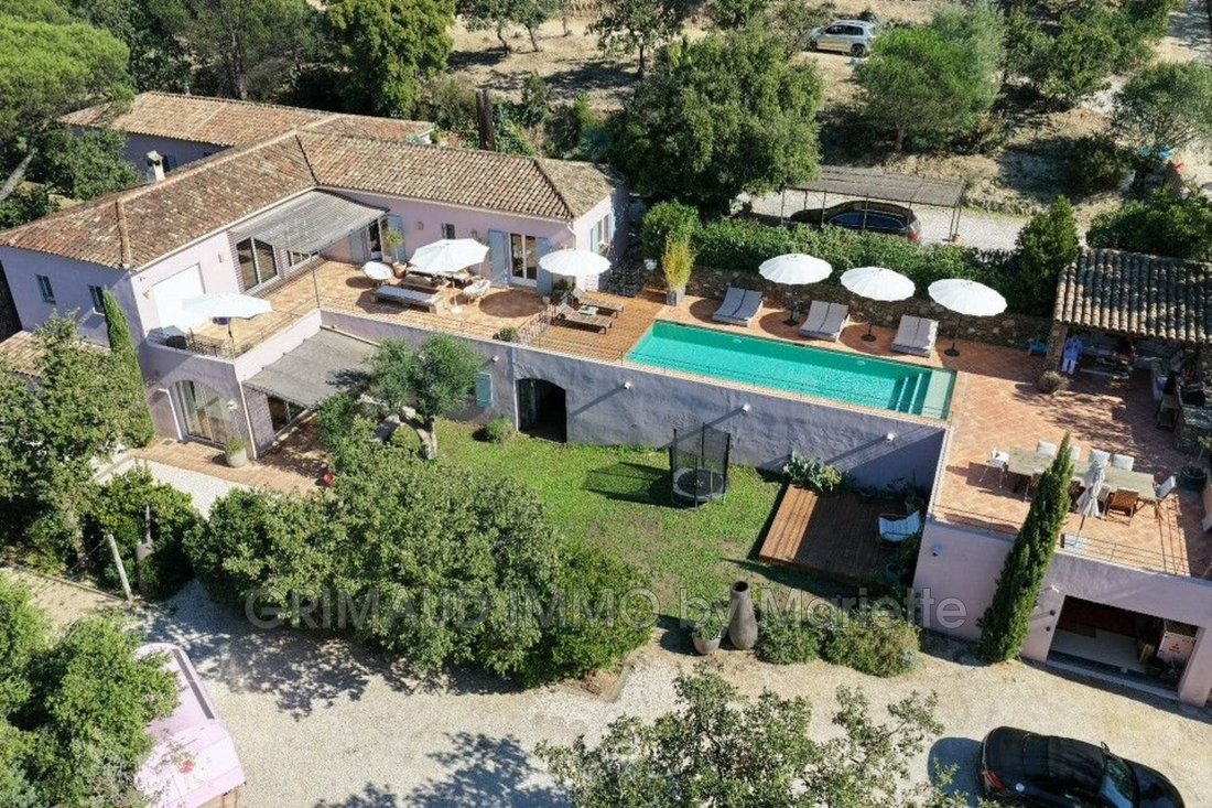 Villa in Grimaud, Provence-Alpes-Côte d'Azur, France 1 - 15841956