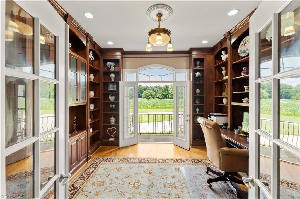House in Julian, North Carolina, United States 3 - 16371054