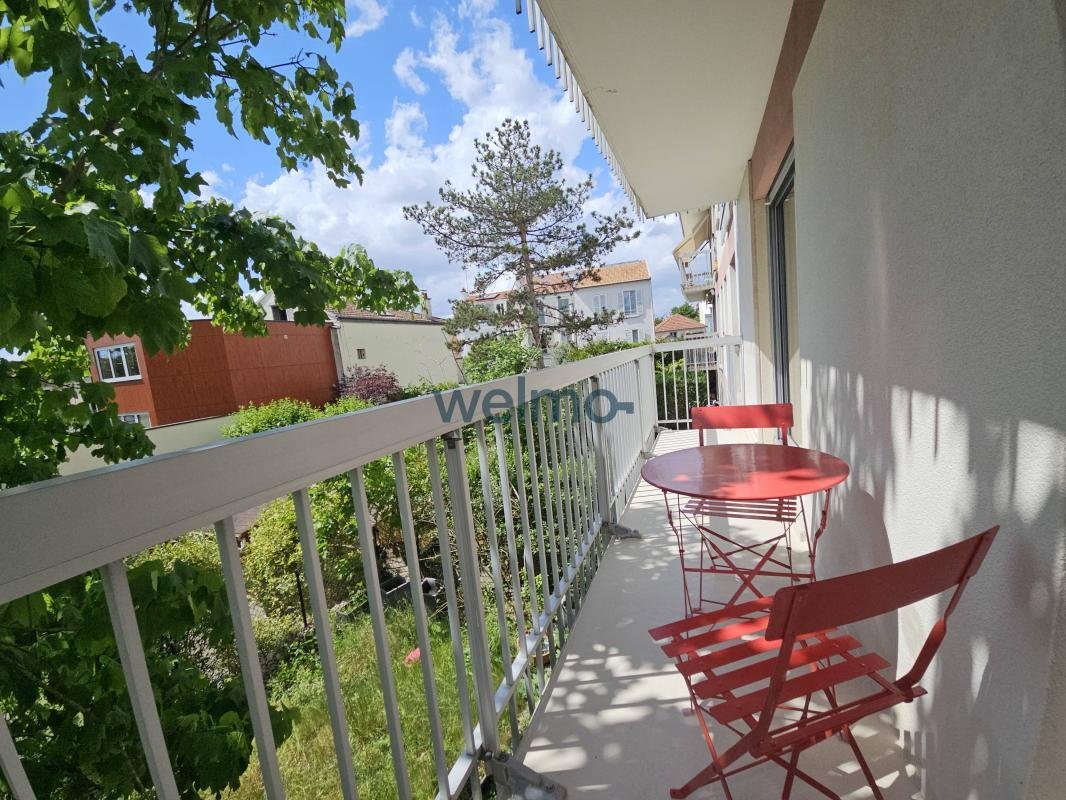 Apartment in Fontenay-sous-Bois, Ile-de-France, France 2 - 16372069