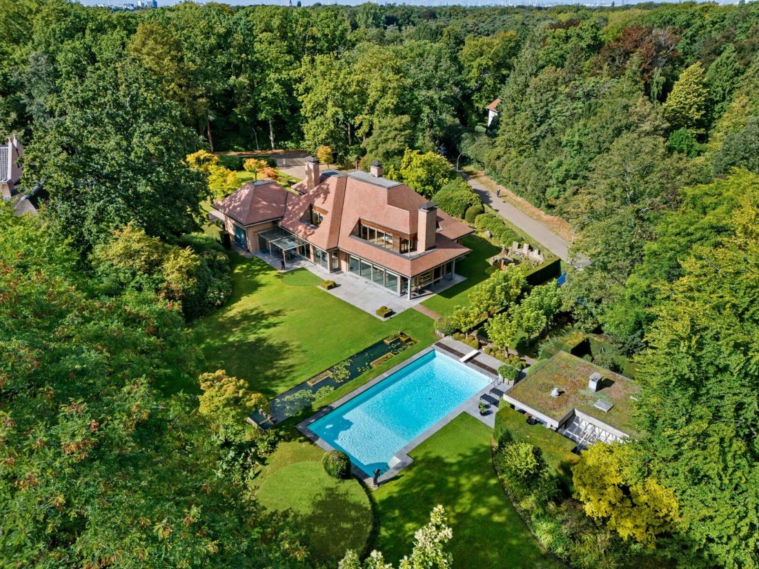 Villa in Brasschaat, Flanders, Belgium 2 - 16381529