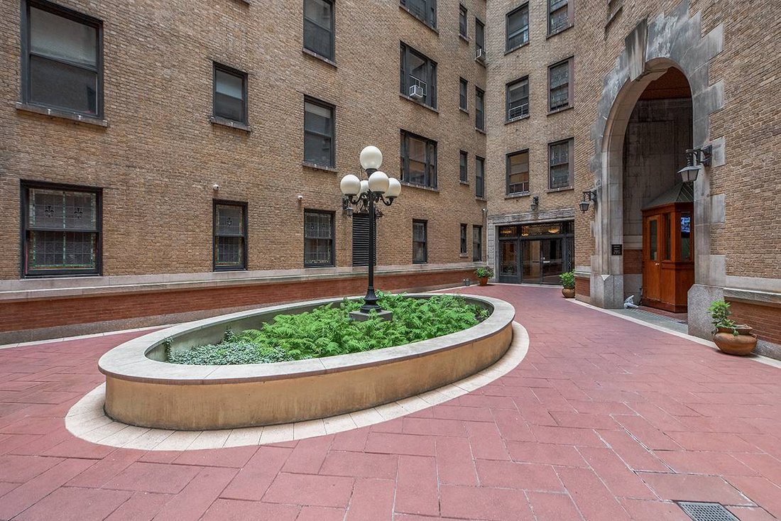Co Op in New York, New York, United States 2 - 16367152