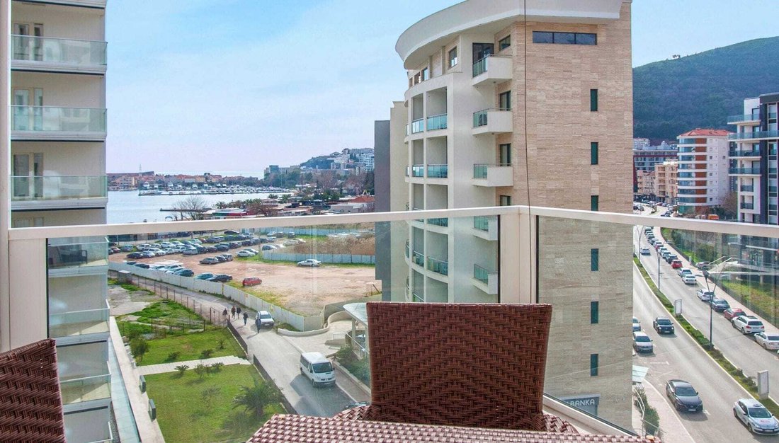 Apartment in Budva, Budva Municipality, Montenegro 5 - 16369626
