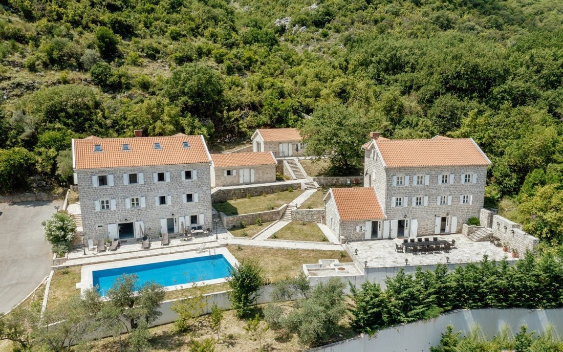 House in Donji Stoliv, Kotor Municipality, Montenegro 2 - 16369684