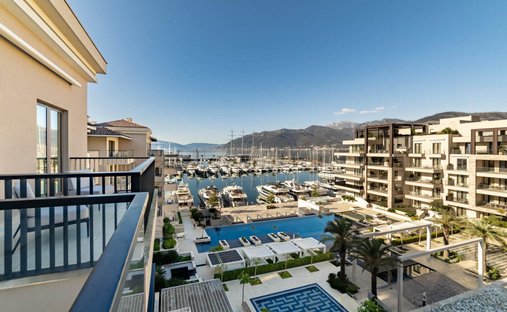 Appartamento a Teodo, Tivat Municipality, Montenegro 1