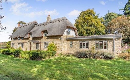 House in Leckhampstead, England 1