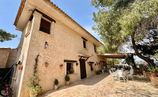 Villa a Yecla, Murcia, Spagna 1
