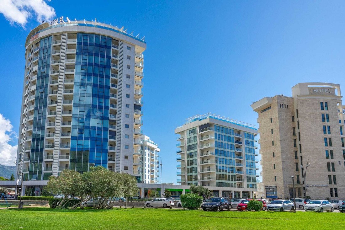 Apartment in Budva, Budva Municipality, Montenegro 3 - 16369626