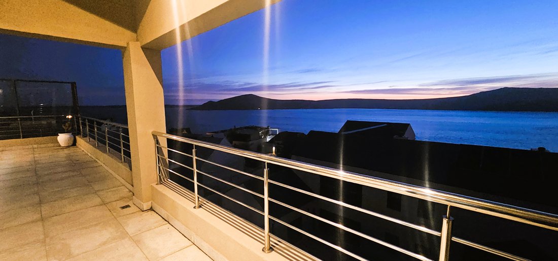 House in Saint Helena Bay, Western Cape, South Africa 4 - 16368395