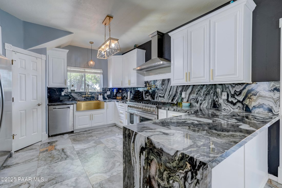 House in Dewey-Humboldt, Arizona, United States 4 - 16371384