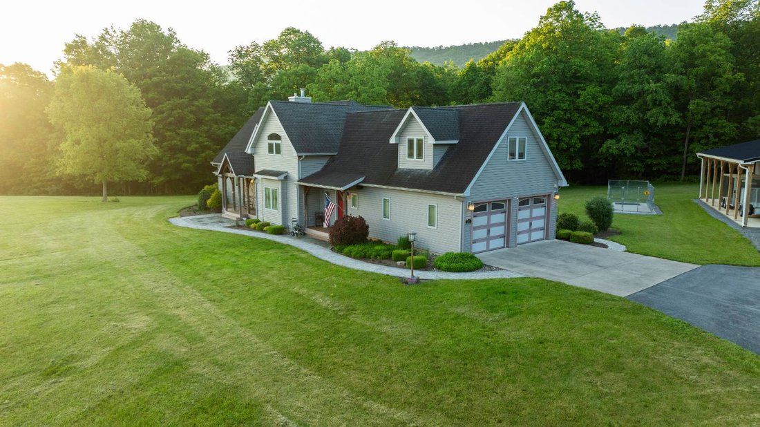 House in Bellefonte, Pennsylvania, United States 1 - 16366586