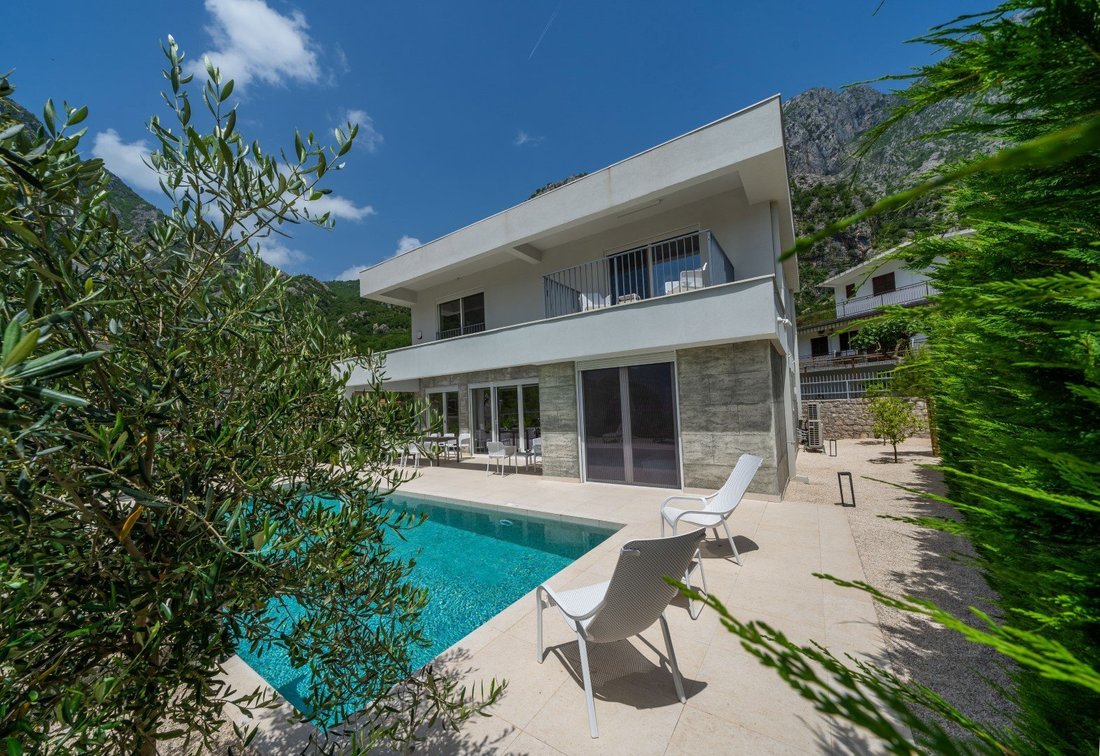 House in Orahovac, Kotor Municipality, Montenegro 5 - 16369781