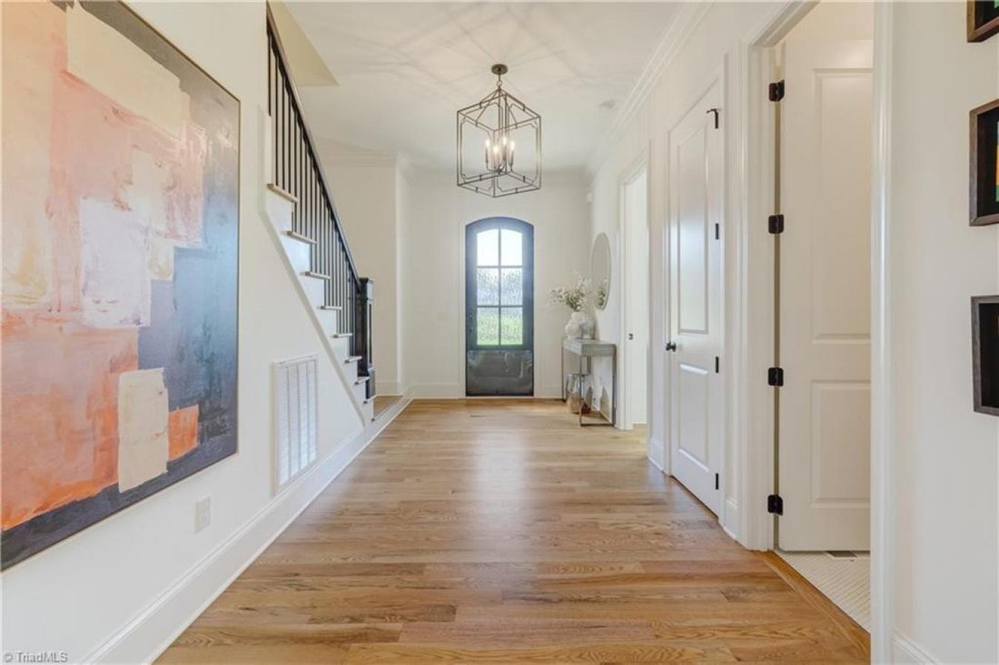 House in Greensboro, North Carolina, United States 5 - 16381402