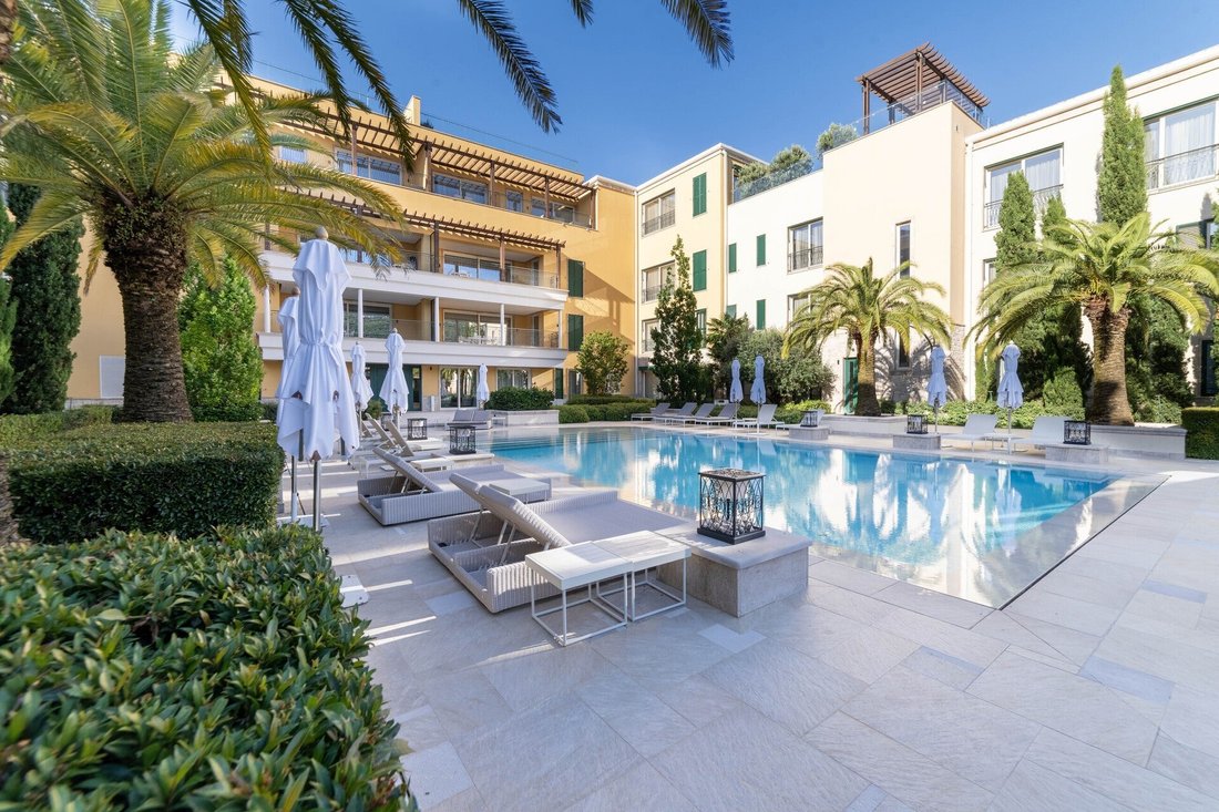 Apartment in Kumbor, Herceg Novi Municipality, Montenegro 1 - 16369789
