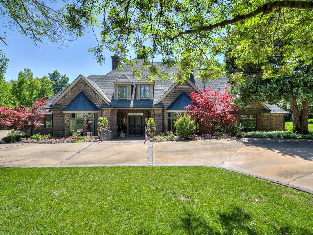 House in Edmond, Oklahoma, United States 2 - 16367196