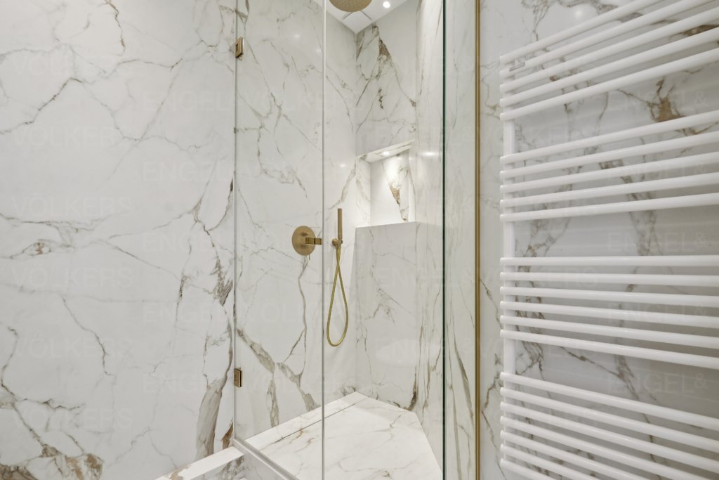 Wohnung in Cannes, Provence-Alpes-Côte d'Azur, Frankreich 4 - 16372076