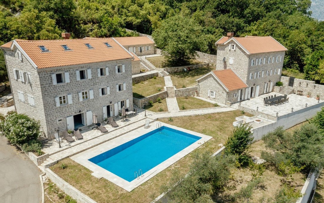 House in Donji Stoliv, Kotor Municipality, Montenegro 3 - 16369684