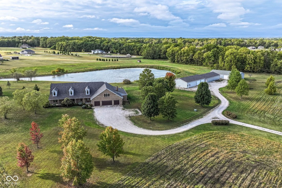 Indiana Ranch Ranch Privé Avec Bibliothèque, Vue Sur Dans Monrovia, Indiana, états ...