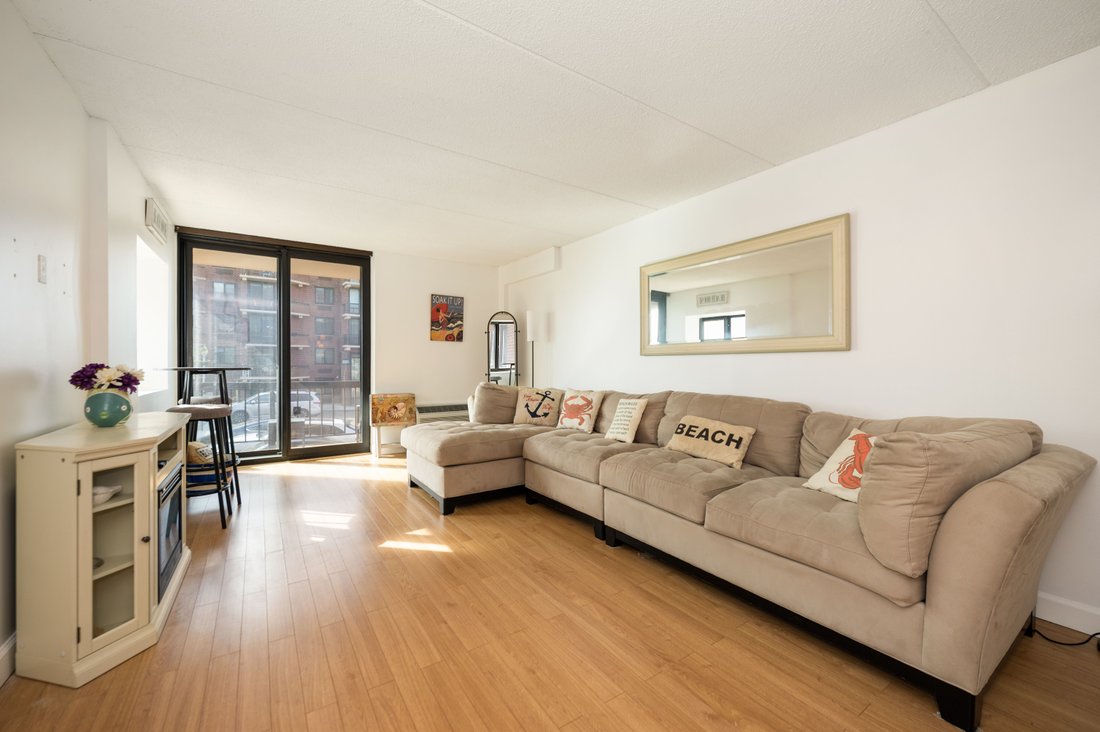 Condo in Long Beach, New York, United States 4 - 16381571