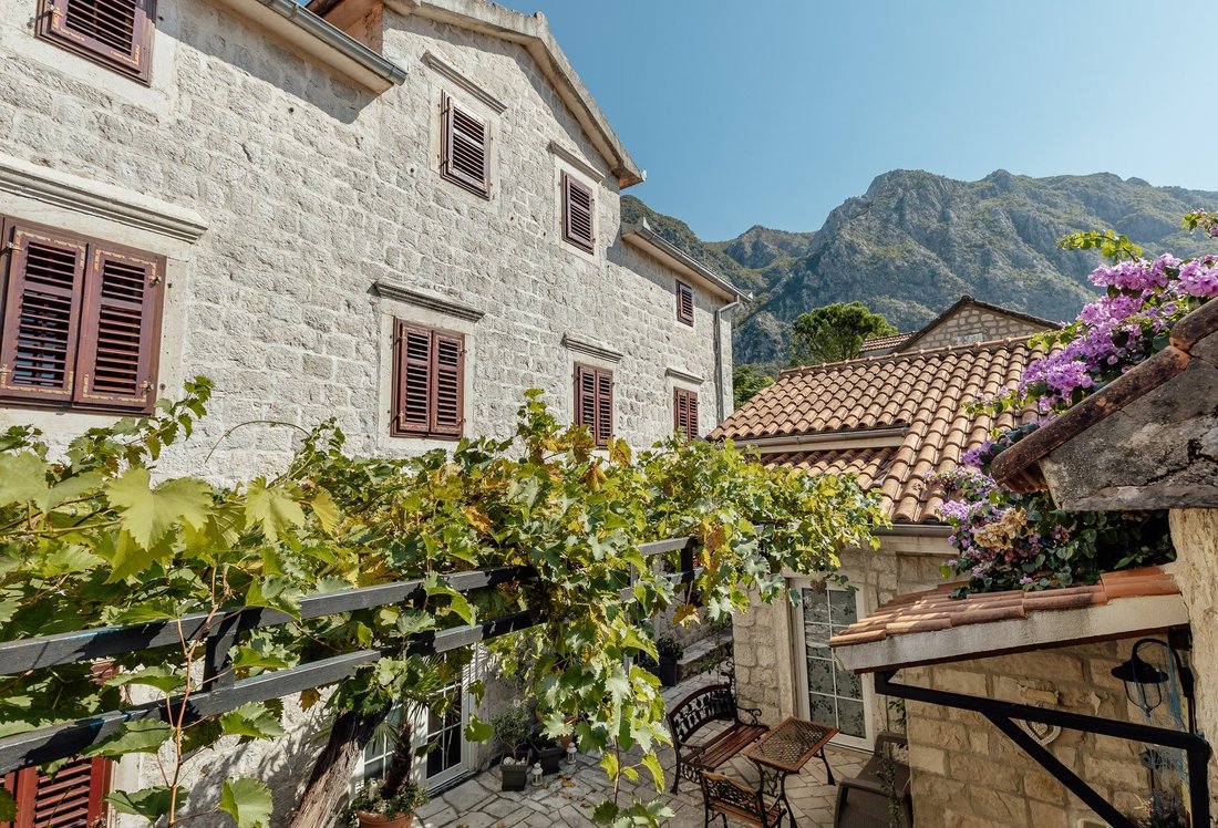 House in Risan, Kotor Municipality, Montenegro 3 - 16369694