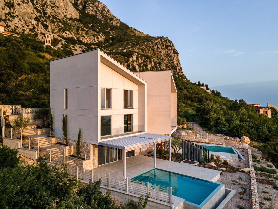 Villa in Tudorovići, Montenegro 4 - 16369691