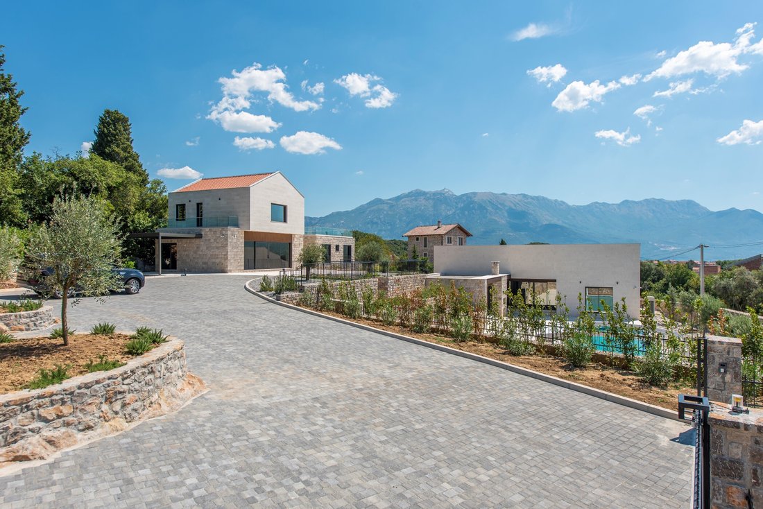 Villa in Đuraševići, Tivat Municipality, Montenegro 5 - 16369662