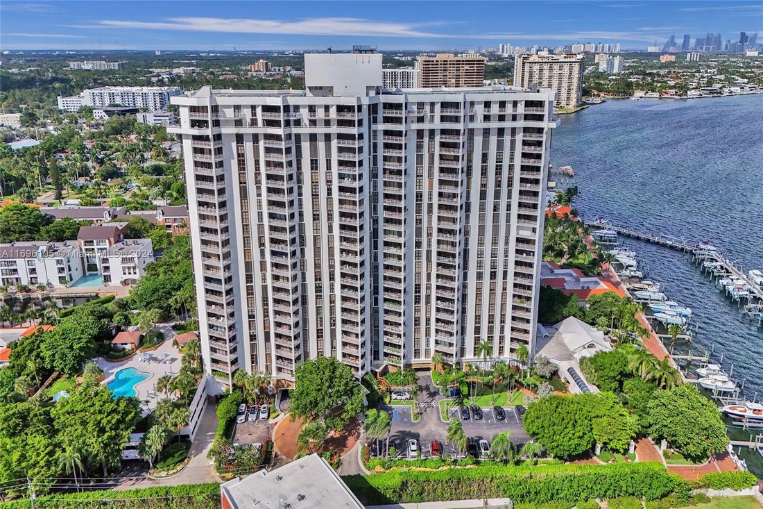 Condo in Miami, Florida, United States 3 - 16366892