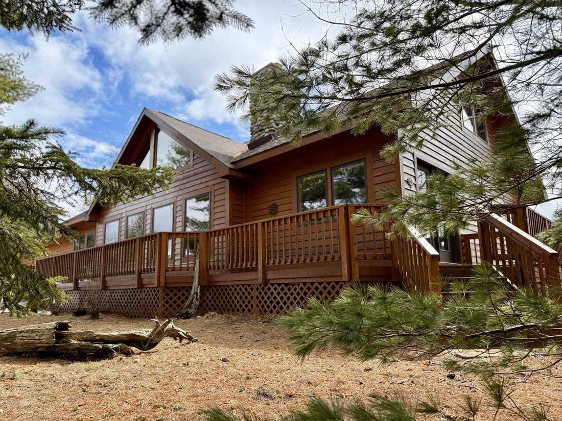 House in Marquette, Michigan, United States 1 - 16367667