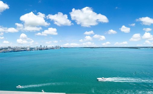 Condo in Miami, Florida, United States 1