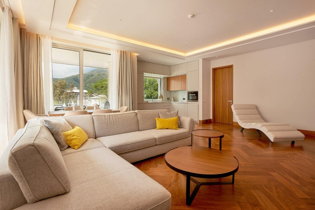 Apartment in Tivat, Tivat Municipality, Montenegro 5 - 16369772