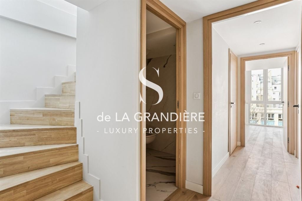 Apartment in Muette Sud, Paris 16e Arrondissement, Paris 3 - 16368513
