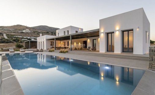 Villa in Paros, Aegean, Greece 1