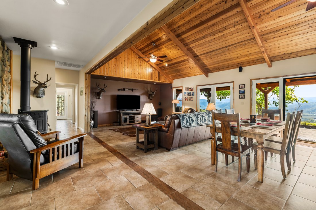 House in Ukiah, California, United States 5 - 16368235