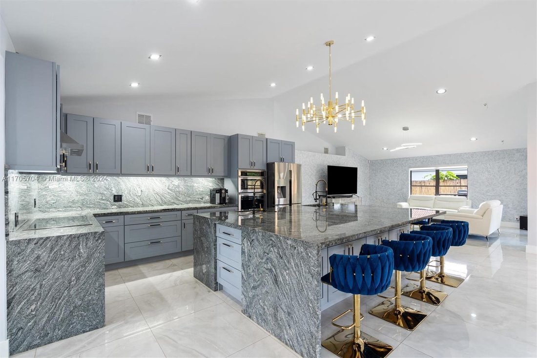House in Davie, Florida, United States 4 - 16366780