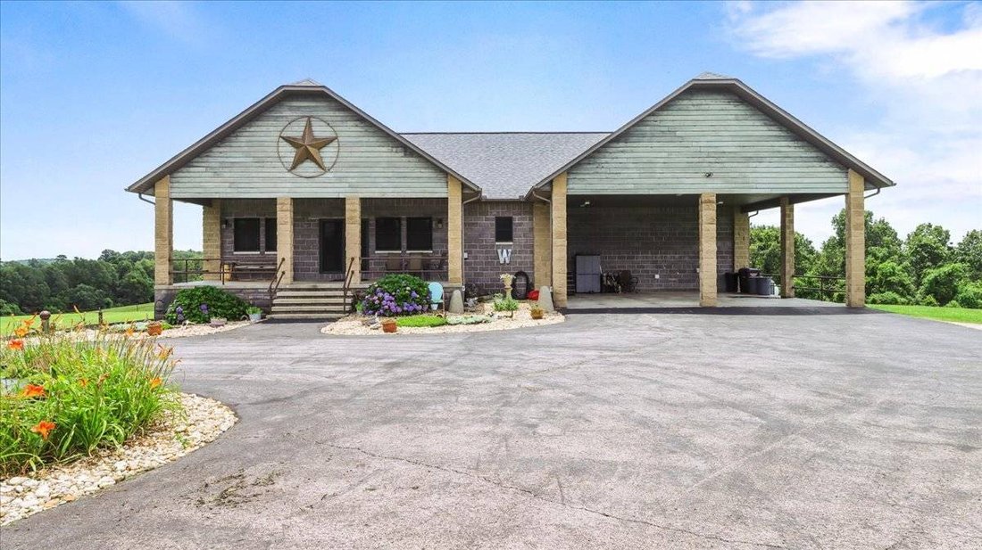 House in Yellville, Arkansas, United States 5 - 16366954
