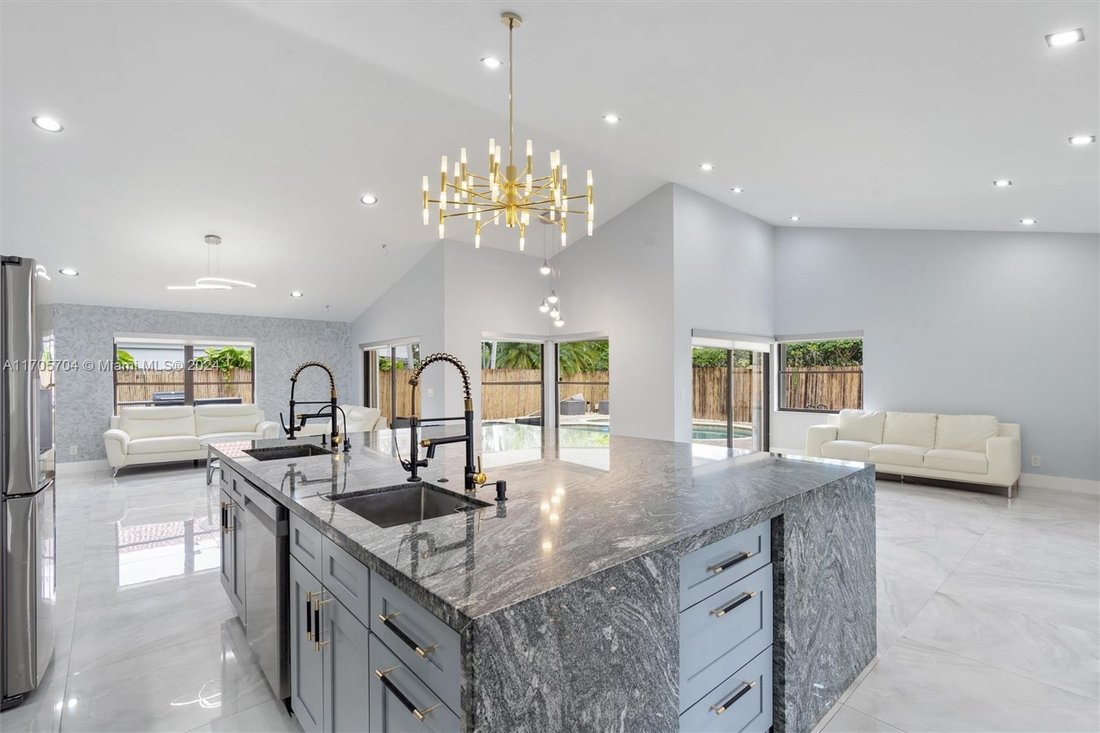 House in Davie, Florida, United States 5 - 16366780