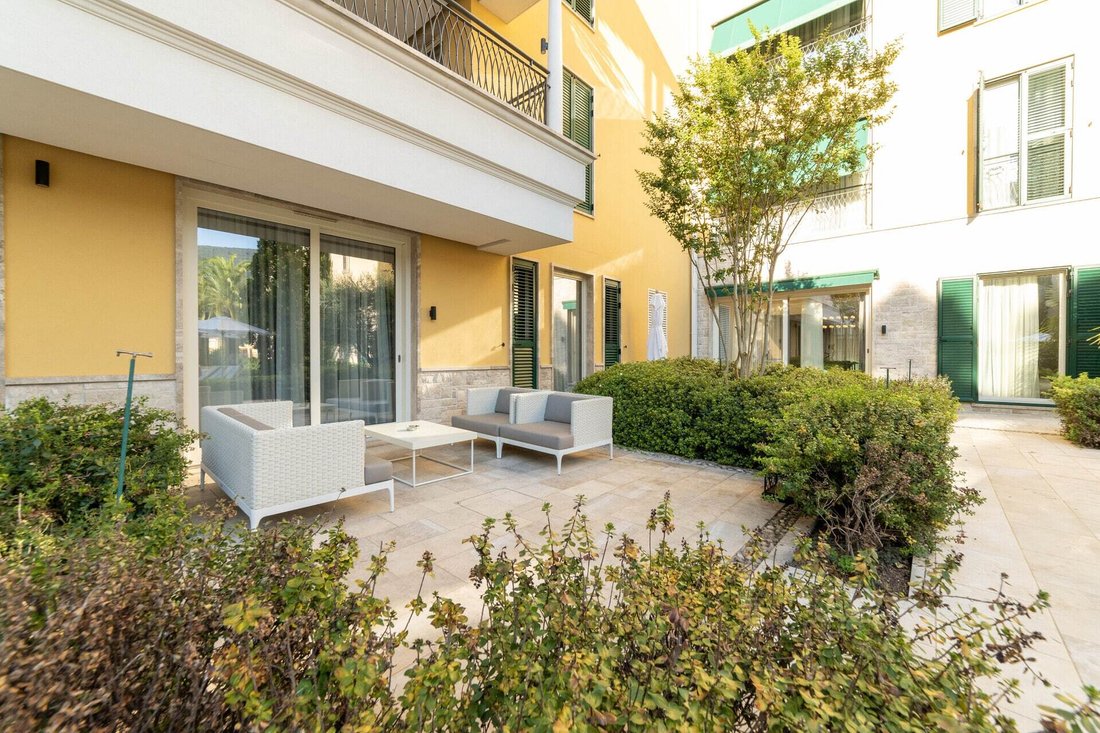 Apartment in Kumbor, Herceg Novi Municipality, Montenegro 2 - 16369796