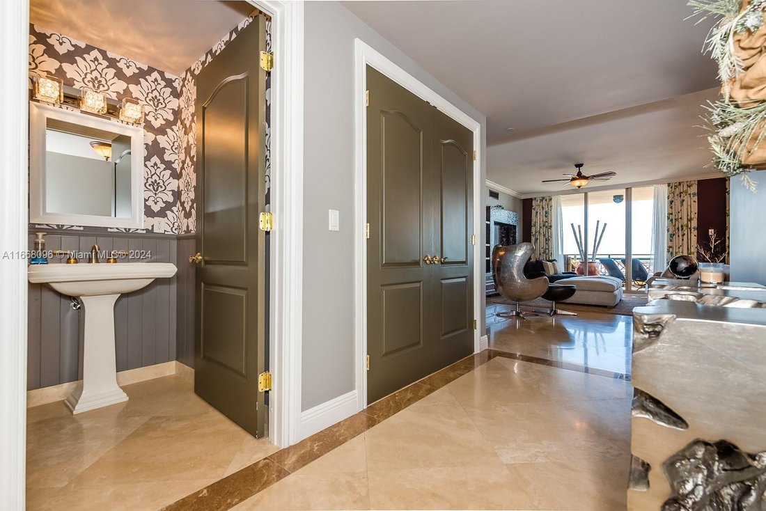 Condo in Hollywood, Florida, United States 3 - 16366135