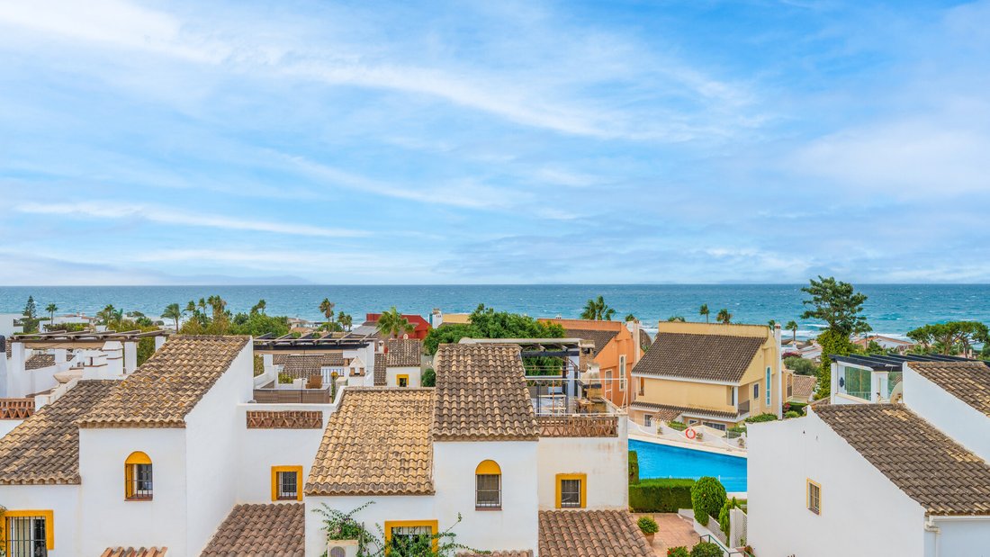 Townhouse in Marbella, Andalusia, Spain 3 - 16371746
