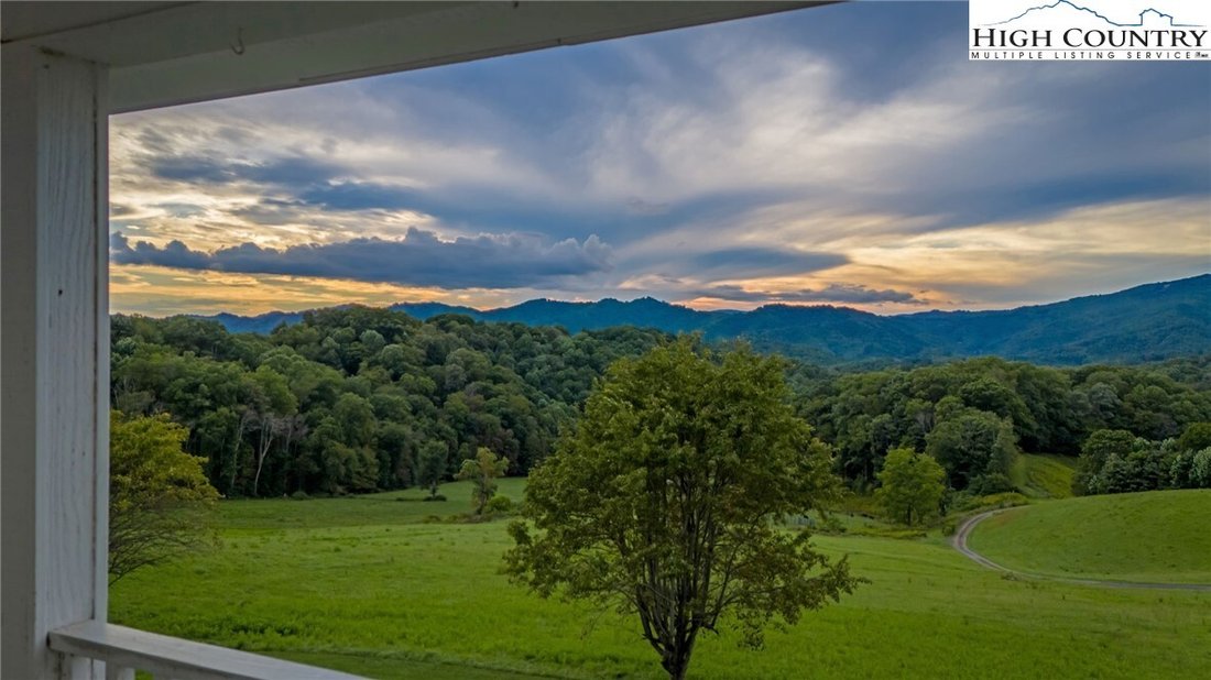 House in Zionville, North Carolina, United States 5 - 16371066