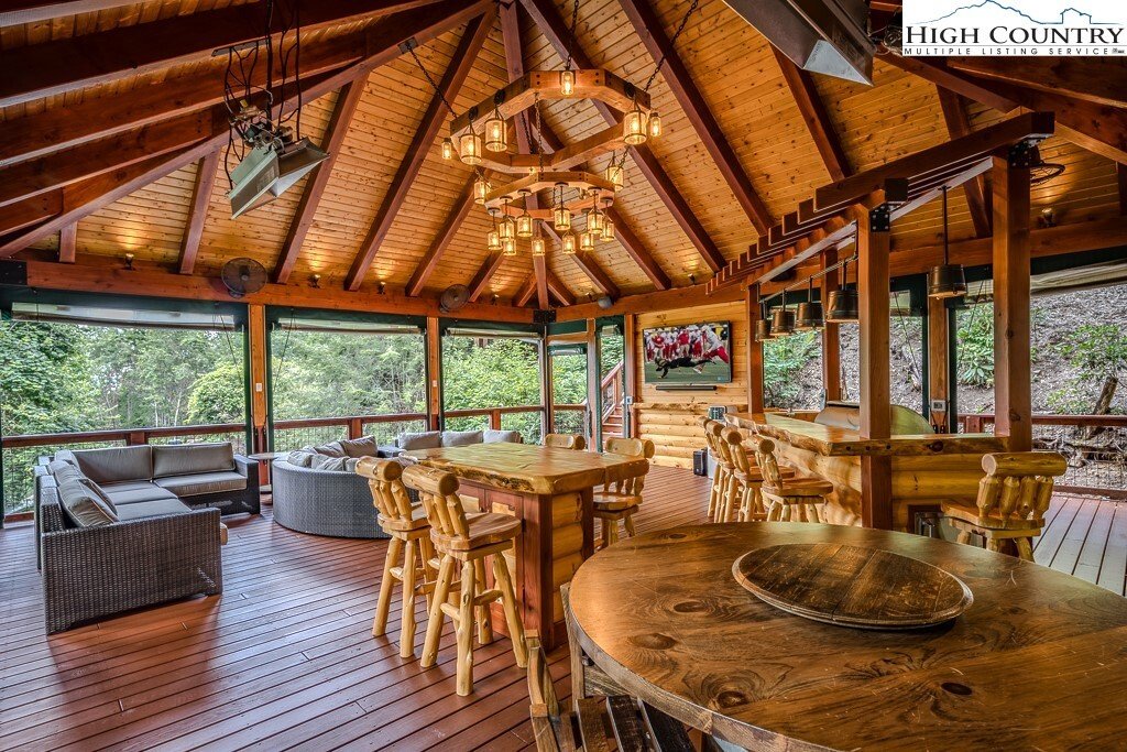 House in Elk Park, North Carolina, United States 5 - 16371329