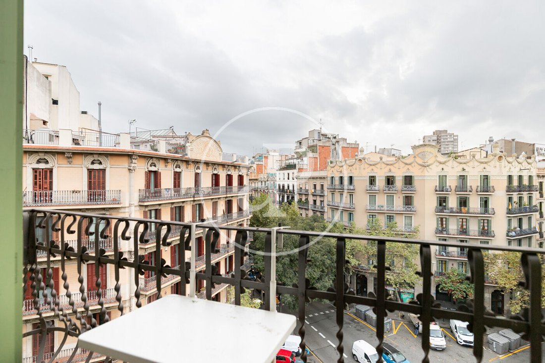 Penthouse in Eixample, Barcelona, Spain 2 - 16381456