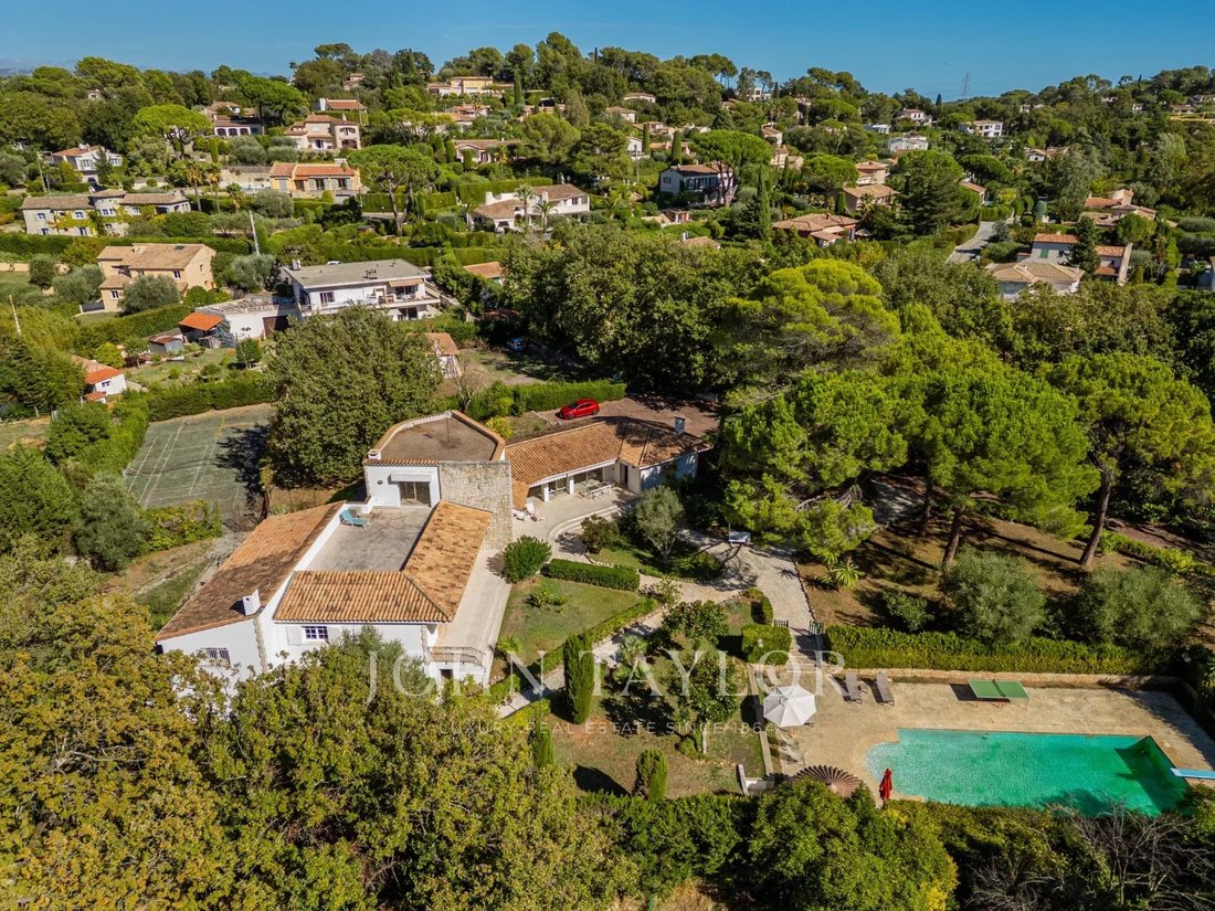 Villa in Mougins, Provence-Alpes-Côte d'Azur, France 3 - 16368551