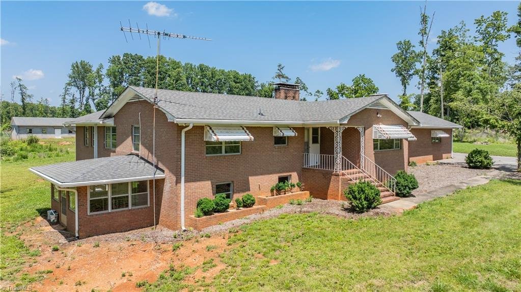 House in Ramseur, North Carolina, United States 3 - 16371119