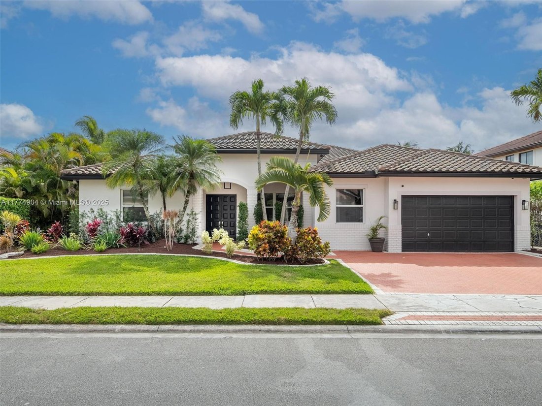 House in Miramar, Florida, United States 1 - 16367155