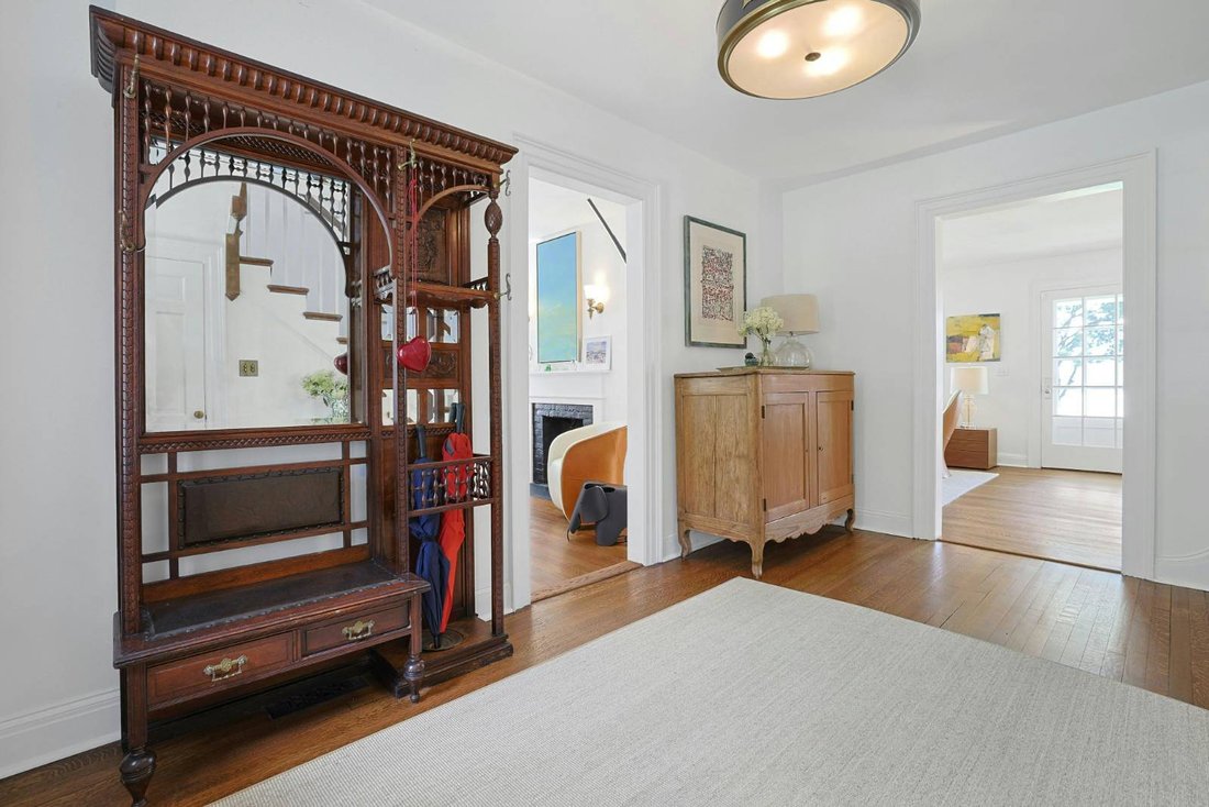 House in New York, New York, United States 5 - 16366124
