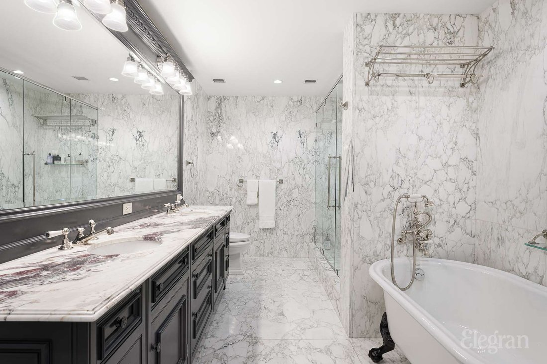 Condo in New York, New York, United States 2 - 16366722